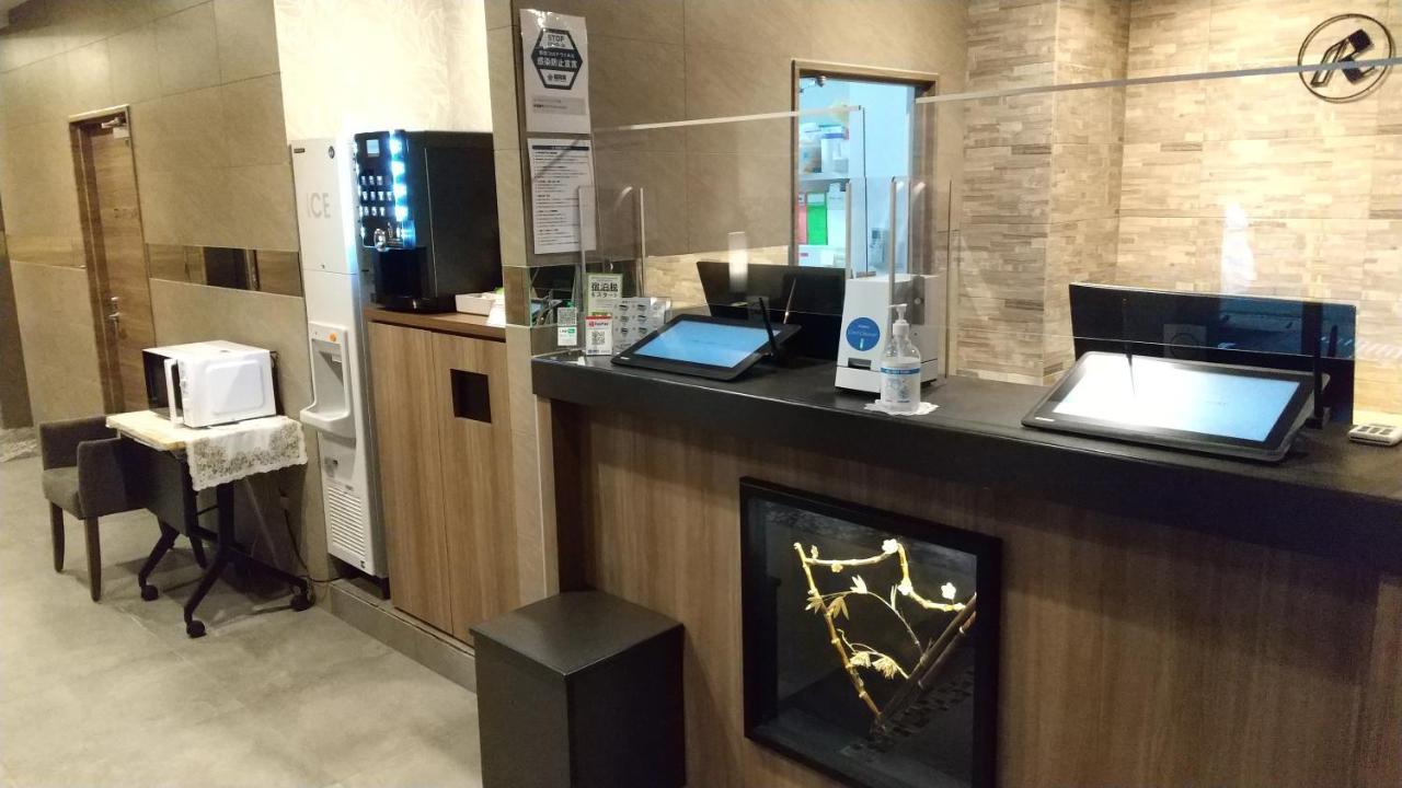 Hotel Reference Reisen ฟูกุโอกะ ภายนอก รูปภาพ